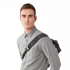 Briggs & Riley Delve Crossbody Sling Bag, Black -Samsonite Shop 41dNlTtDyDL