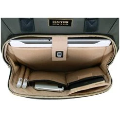 Kenneth Cole Reaction Women's Chelsea Luggage Chevron Softside 8-Wheel Spinner Expandable Suitcase Collection, Olive, 4 Underseater -Samsonite Shop 51y1LjbRf1L